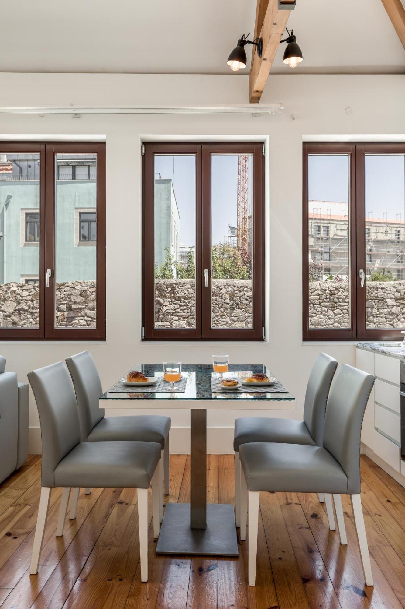 Bra.Com Apartments Oporto Pinheiros מראה חיצוני תמונה