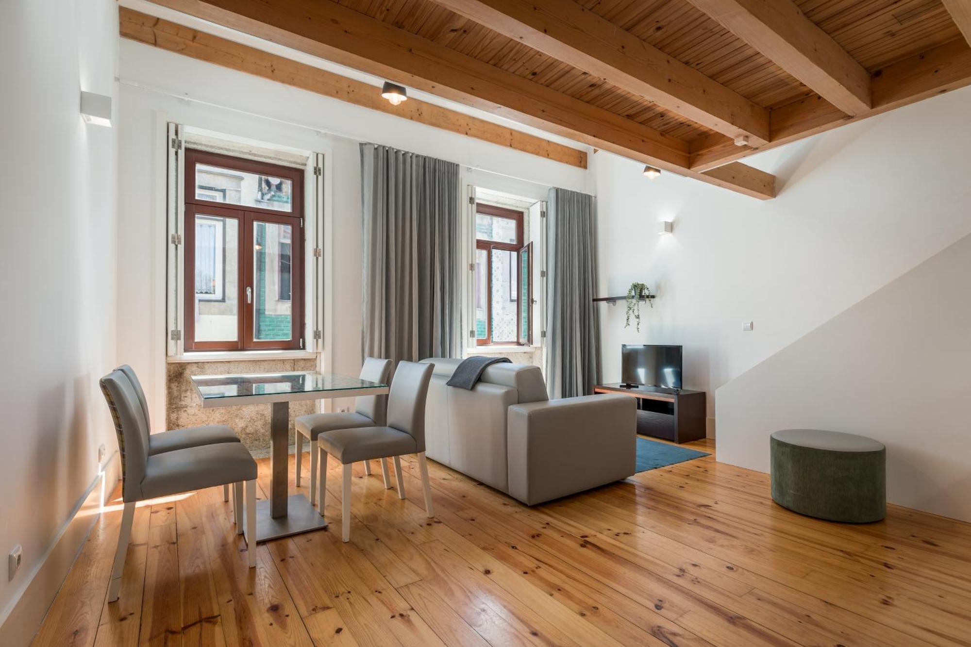 Bra.Com Apartments Oporto Pinheiros מראה חיצוני תמונה